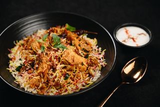 Murgh hyderabadi biryani