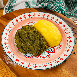 Spanac de post cu mamaliguta