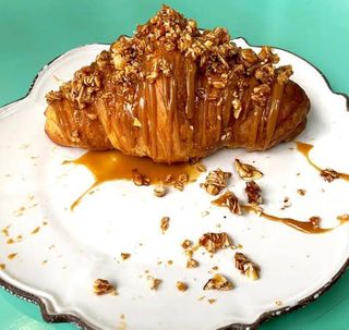 Croissant Carmel PF