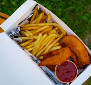 Stripsy z frytkami 350g