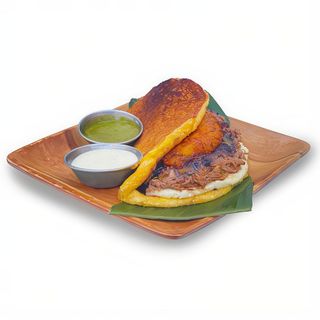 Cachapa pabellón criollo