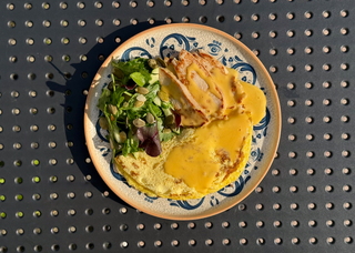 Омлет з куркою та зеленим салатом, 265г