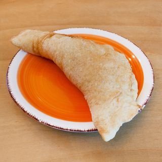 Pizza fritta con cigoli