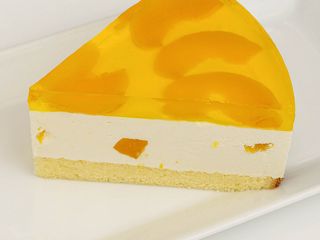 Торт Йогуртовый фруктовий (1kg)