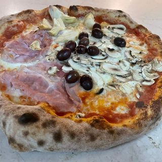 Pizza 4 stagioni