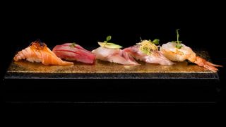 170 Nigiri flambè mix - 6 pezzi