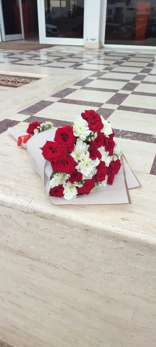 باقة ورد للميعااد