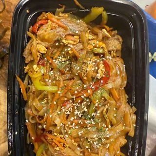 Pileća hrana vermicelli