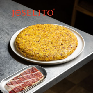 Tortilla La Monumental mediana.