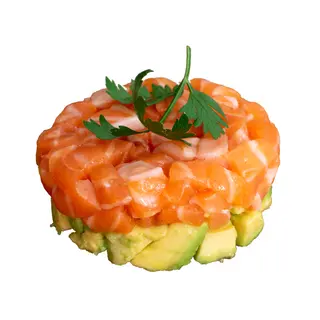 15. Tartar de salmón con aguacate