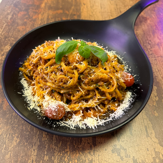 Linguine Bolognese