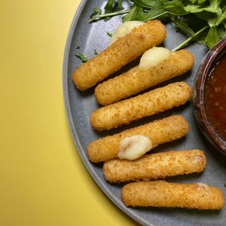 Cheesy Bites