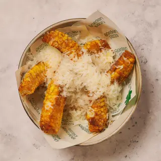 Crujientes de maíz con parmesano