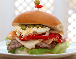 Lomito (Chivito uruguayo)