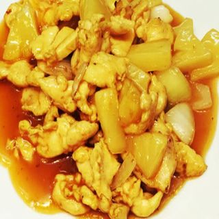 Pollo Con Piña