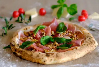 Pizza Napoletinii Della Casa