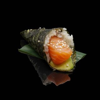 Temaki salmone
