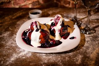 Papanasi cu dulceata