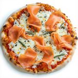 Pizza De Salmón Ahumado Y Mascarpone