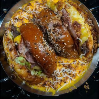 Molten Cheese Lava Burgr Caserole