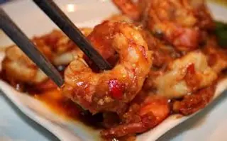 83. Langostinos con salsa de soja