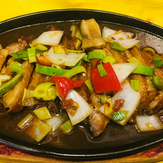 77-Pato Con Puerro Y Jengibre