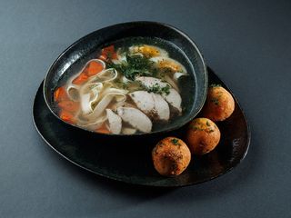 БУЛЬЙОН з КУРОЧКОЮ (430g)