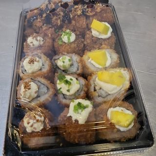 Sushi Quente (16 Peças)