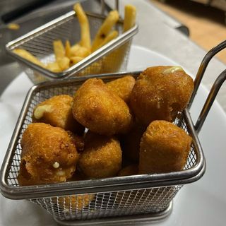 Bolitas De Queso Picante (6 uds.)