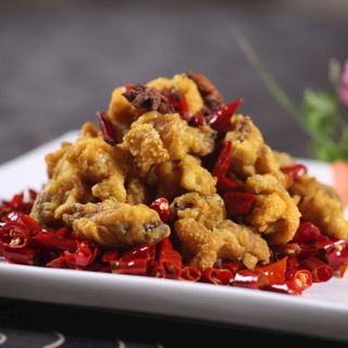  Ali di pollo fritto saltati -  piccante 山城辣子鸡