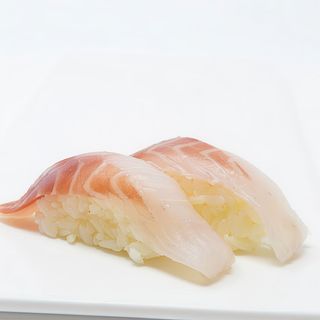 272.Nigiri spigola(2pz)手握白鱼