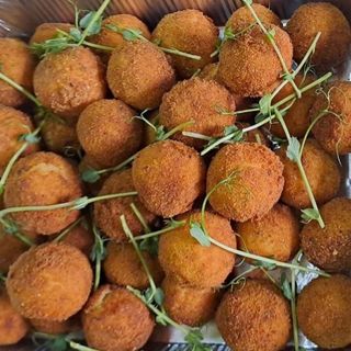 Крокети картопляні з часниковим соусом(200/50)