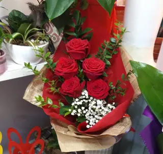 Buket 5 ruza 