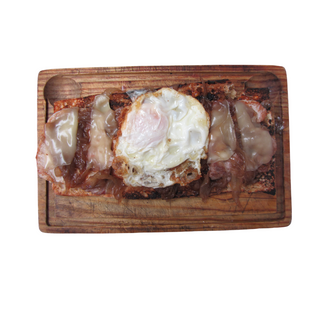 Torrada de lomo. Pan de cristal.