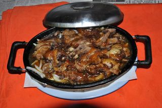 144. Патица по гуандолски на метална плоча (350г)