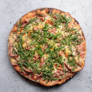 Pizza Capricciosa sa rukolom 44cm