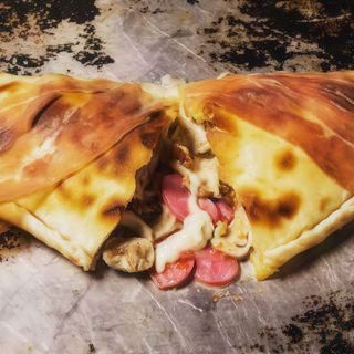 Pizzería calzone
