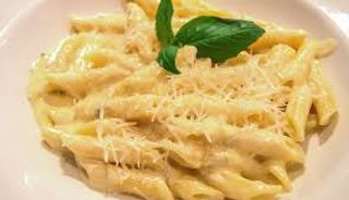 Pasta Cinq Fromages Sauce Blanche