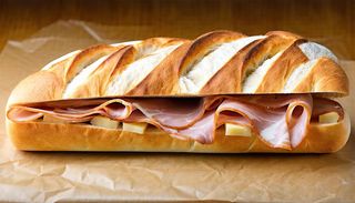 Panino con porchetta e pata