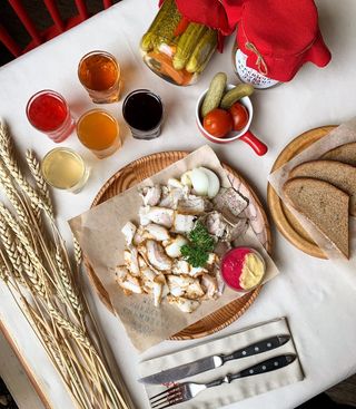 Сало фірмове мариноване  (120/30г)