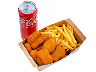 Zestaw Nuggetsy + Frytki + Napój