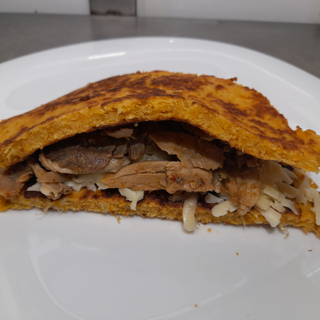 Cachapa De Queso Y Pernil