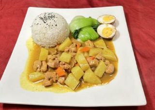 14. Combinado De Arroz Con Pollo Al Curry