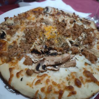 Pizza Especial Milano (28 Cm.)