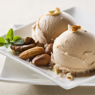 Helado de turrón Diego Verdú (2 bolas)