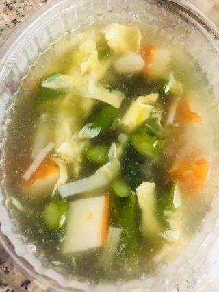 84.ZUPPA DI GRANCHI ASPARAGI E UOVO