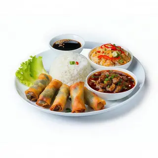 Rollo De Primavera, Arroz Frito Y Ternera Especial Thai  picante