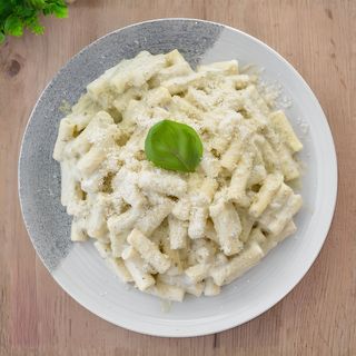 Pasta piletina u pesto sosu
