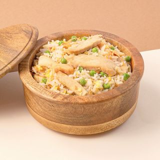 Arroz Frito Con Setas Y Pollo