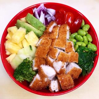 73. Poke Pollo Crujiente